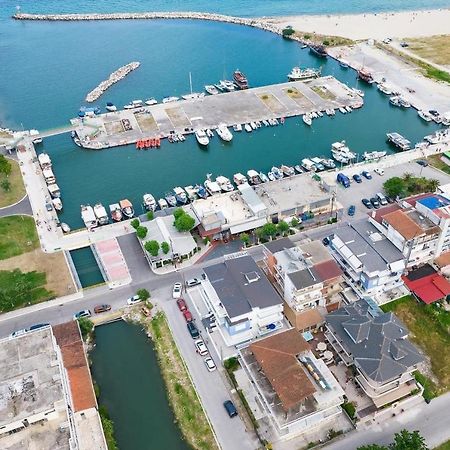 Apartments Nera Paralia-Apartment With Sea View Exterior foto
