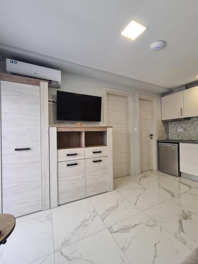 Apartments Nera Paralia-Apartment With Sea View Exterior foto
