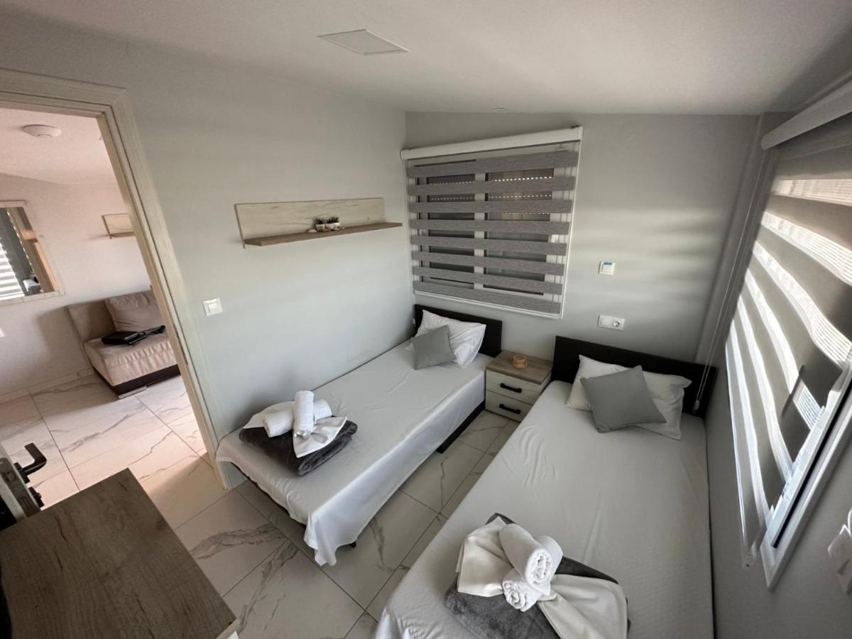 Apartments Nera Paralia-Apartment With Sea View Exterior foto