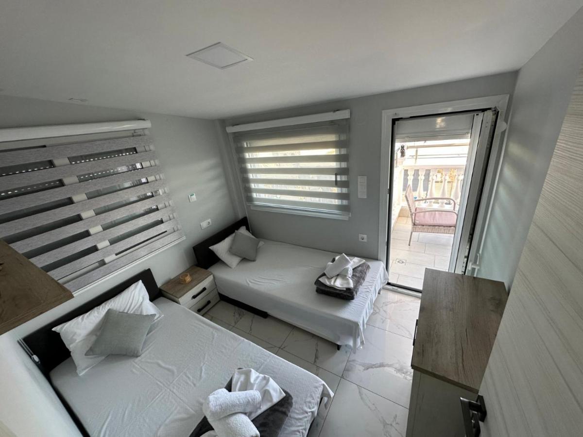 Apartments Nera Paralia-Apartment With Sea View Exterior foto