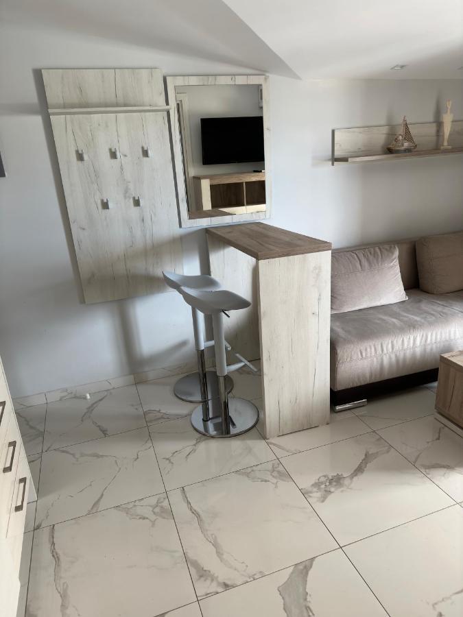 Apartments Nera Paralia-Apartment With Sea View Exterior foto